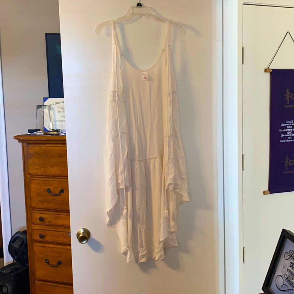 Size small beige wrap